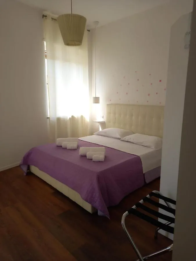 Roselyn Apartment  维罗纳